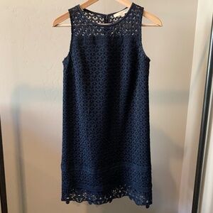 Ann Taylor LOFT | Navy Fan Lace Shift Dress - 0P